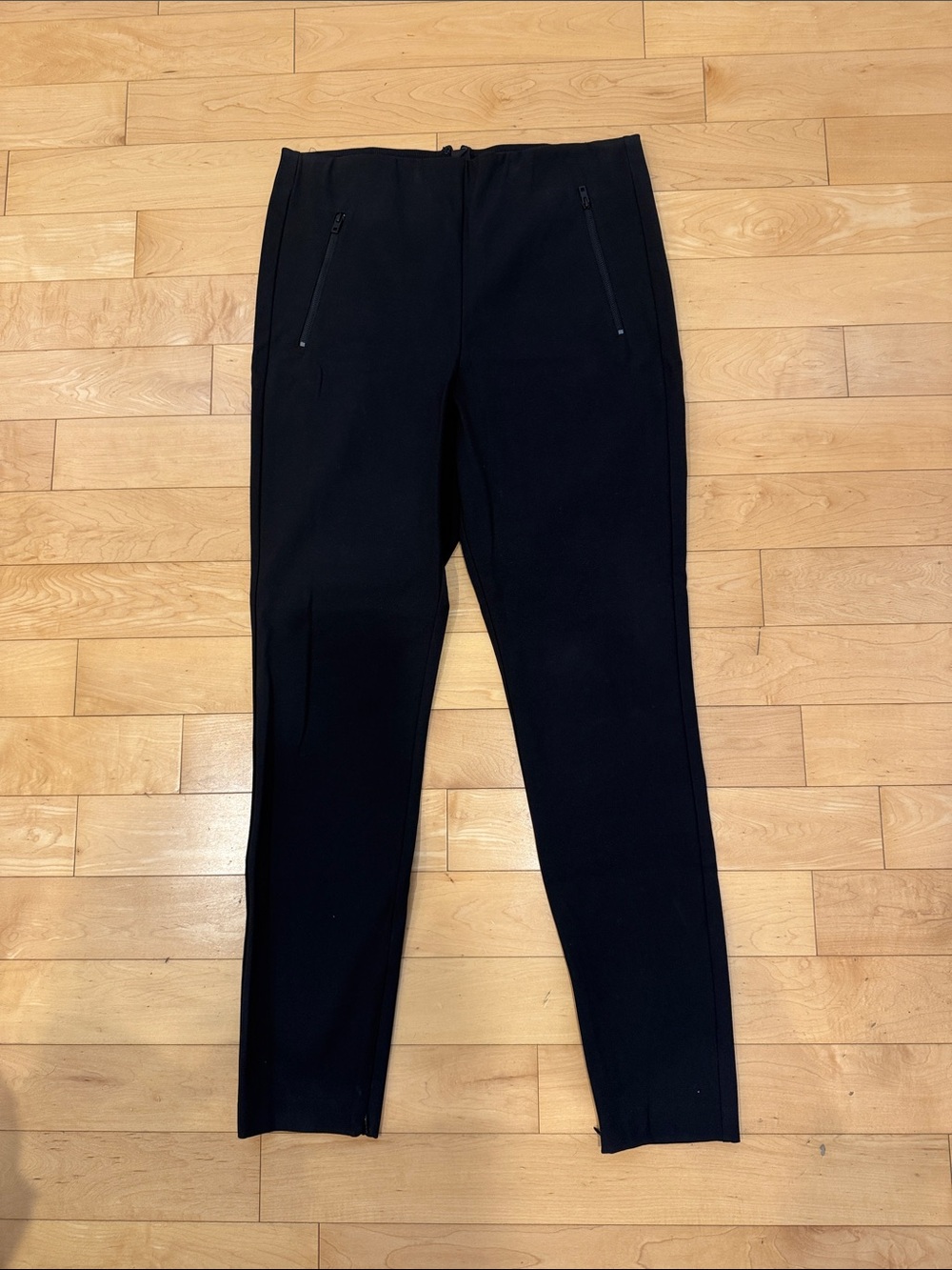 Woman’s Rag & Bone Slim Black Dress Pants with Zip Pockets